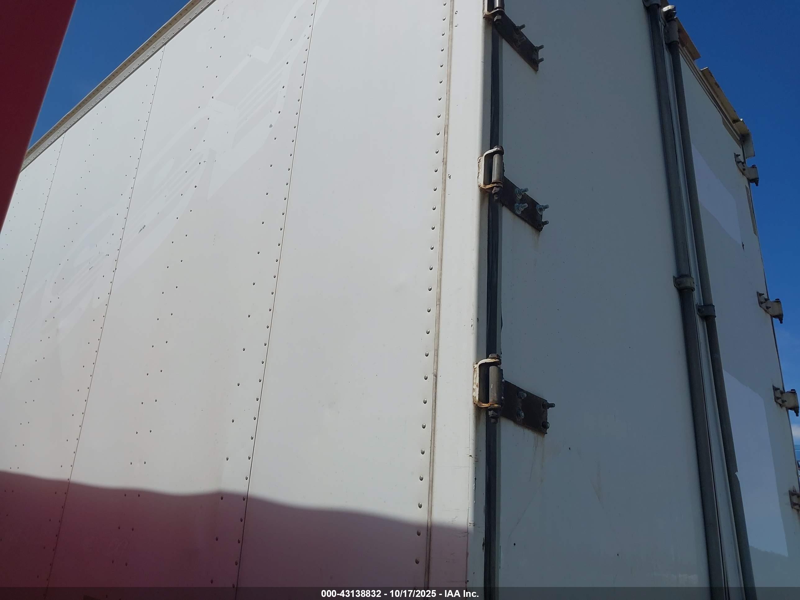 2008 STRICK COMMERCIAL TRAILER Strick Commercial Trailer — VIN 1S12E95388E519971 — photo 3